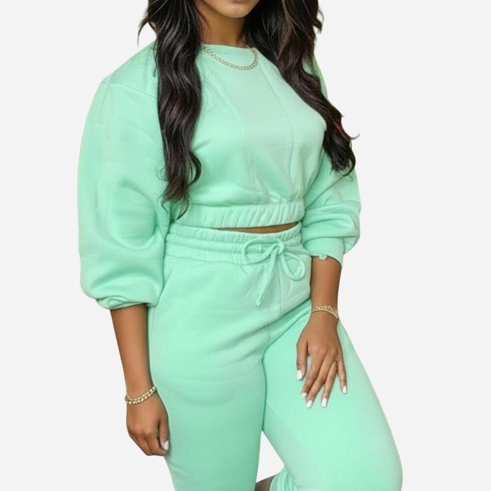 💚 Mint XS Adult Jogger Set – Crop Top & Drawstring Pants 💚